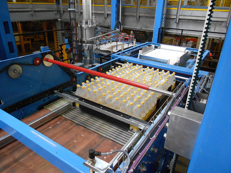 AUTOMATIC PALLETIZERS MOVING PALLET TYPE - 3